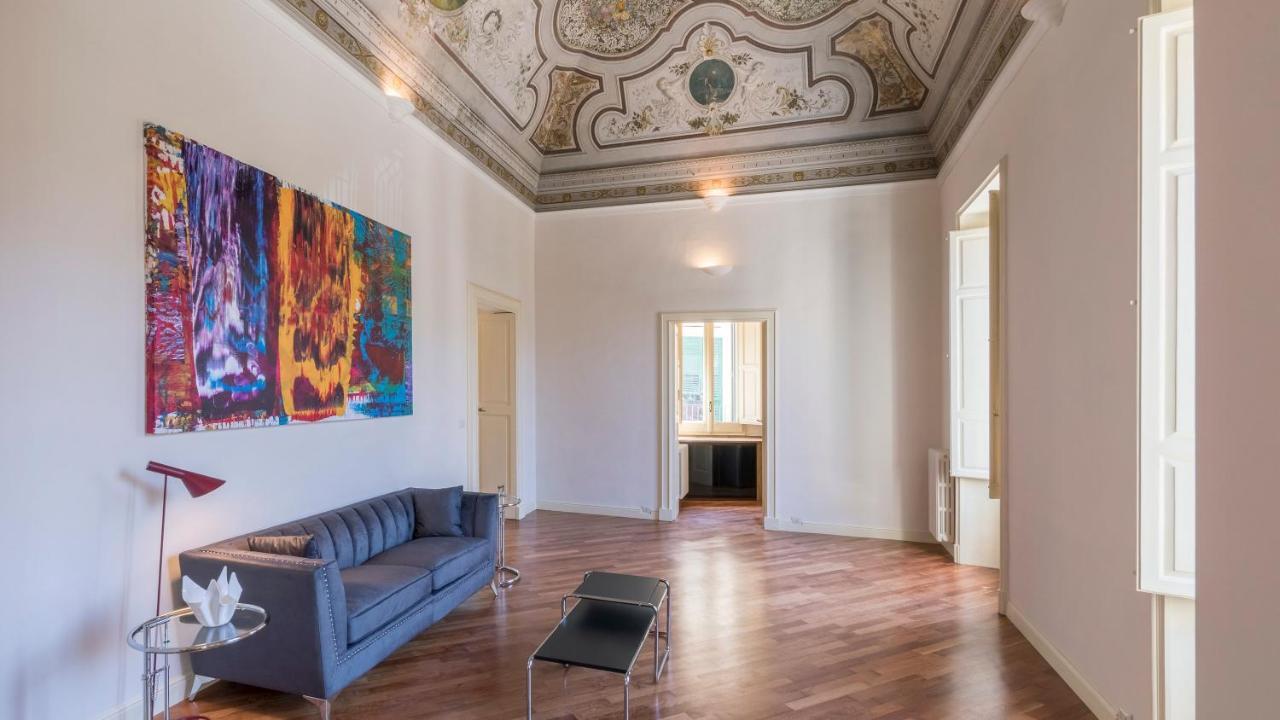 Palazzo Acquaviva - Il Giardino Sospeso Apartment Lecce Ngoại thất bức ảnh